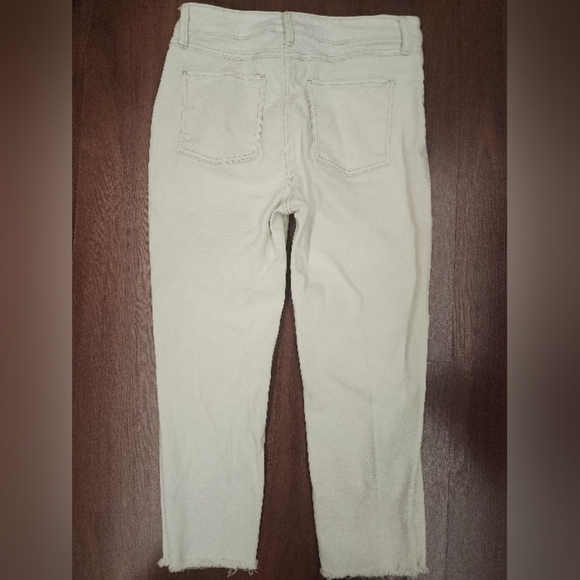 Sincerely Jules Cream High Rise Distressed Jeans size 11/30 EUC LIKE NEW - Picture 5 of 11
